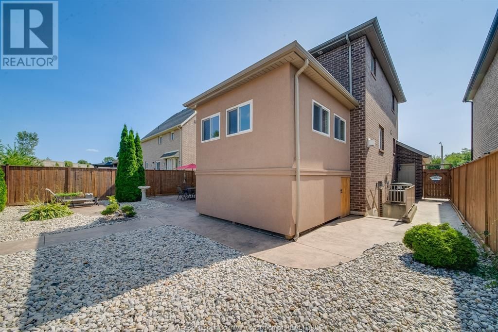 2264 DANDURAND BOULEVARD Image 33