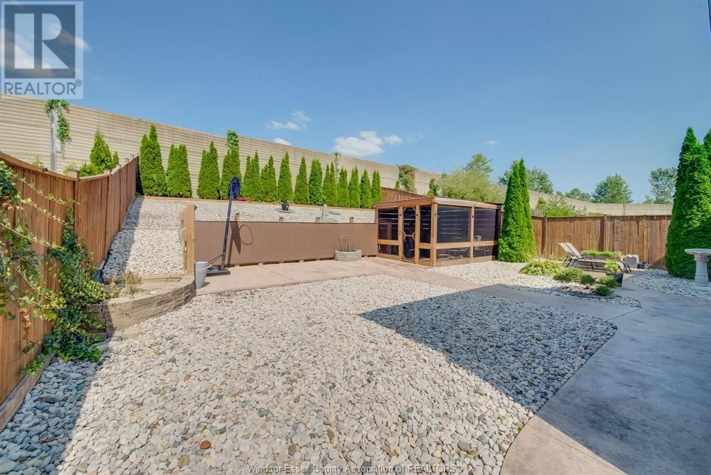 2264 DANDURAND BOULEVARD Image 36