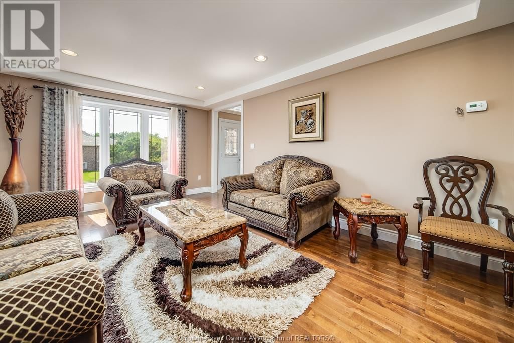 2264 DANDURAND BOULEVARD Image 6