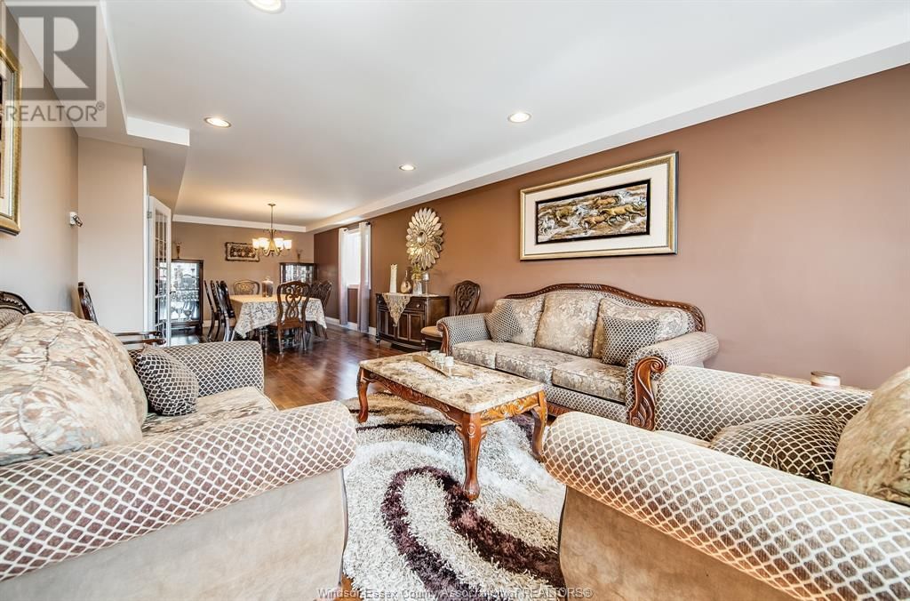 2264 DANDURAND BOULEVARD Image 7