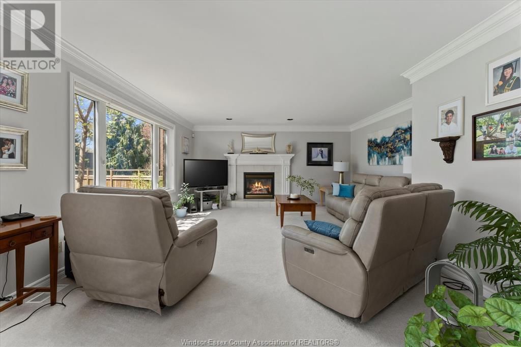 692 GEORGE KENNEDY WAY Image 15
