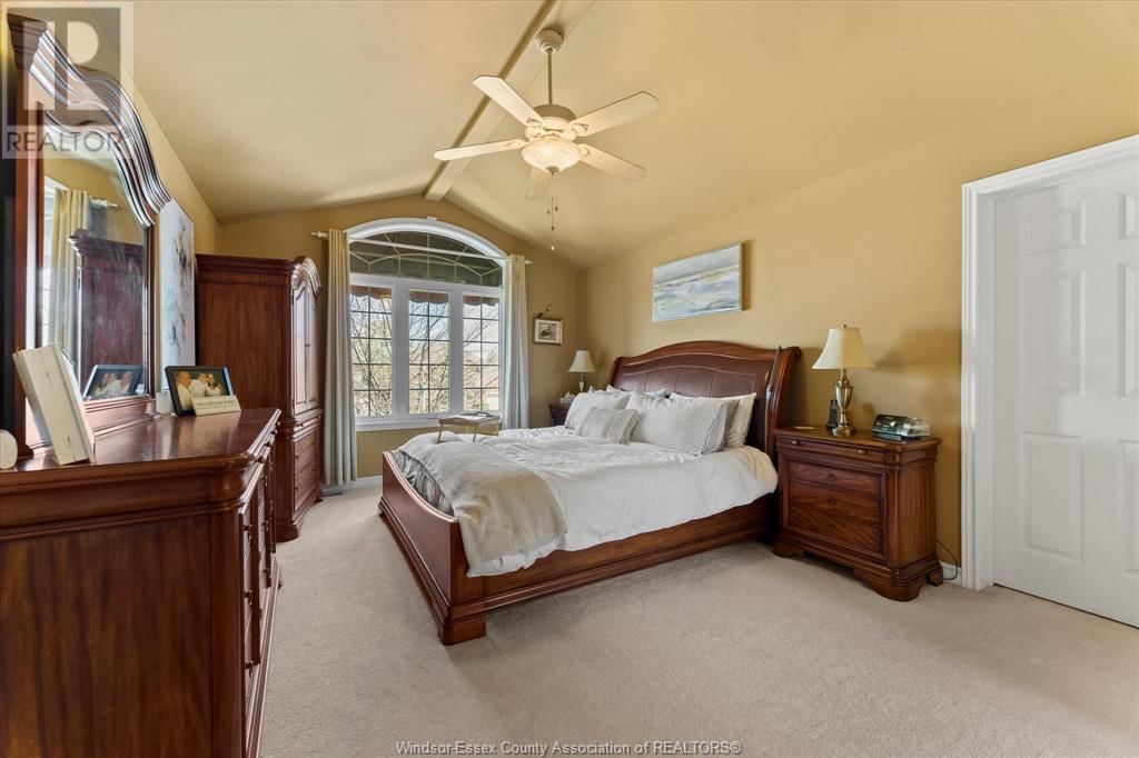 692 GEORGE KENNEDY WAY Image 22