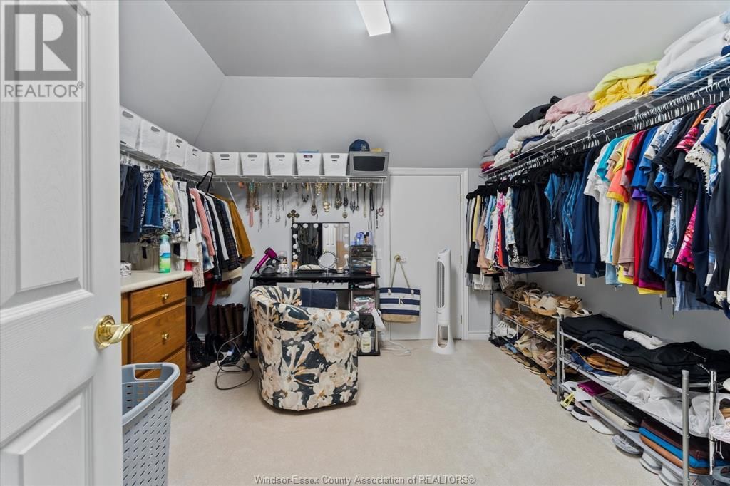 692 GEORGE KENNEDY WAY Image 23