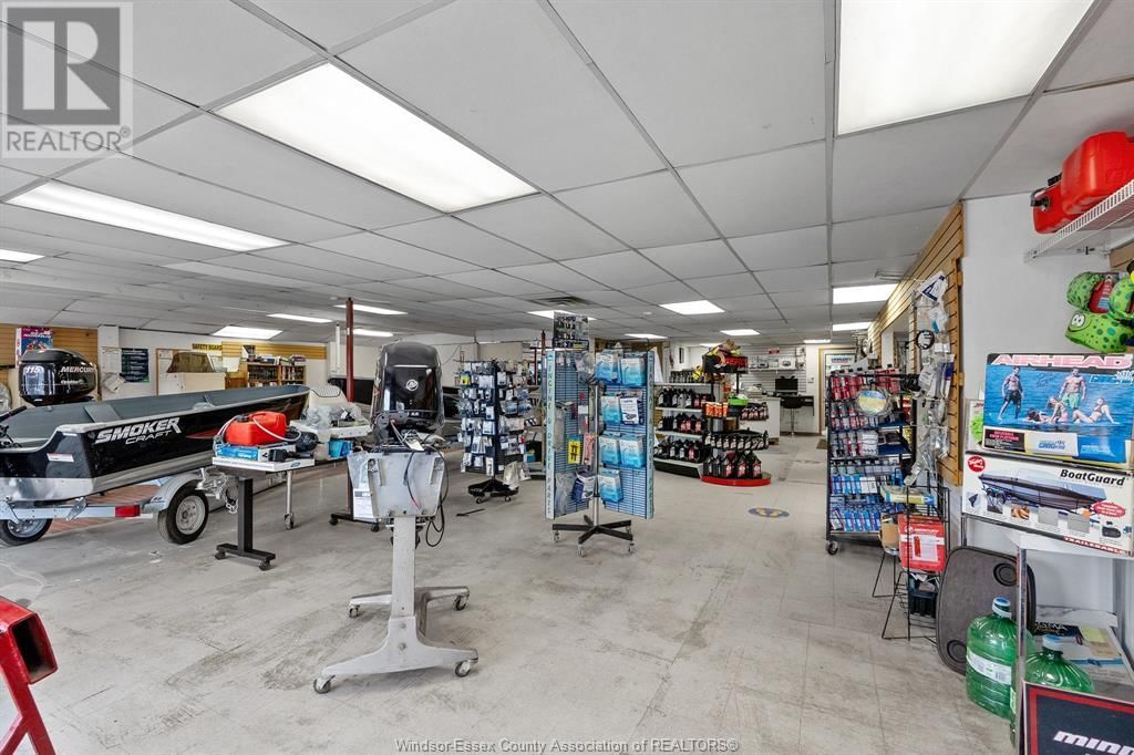 7565 TECUMSEH ROAD Image 13
