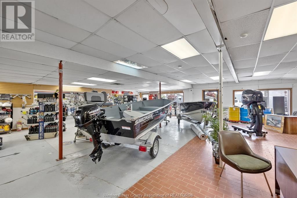 7565 TECUMSEH ROAD Image 15