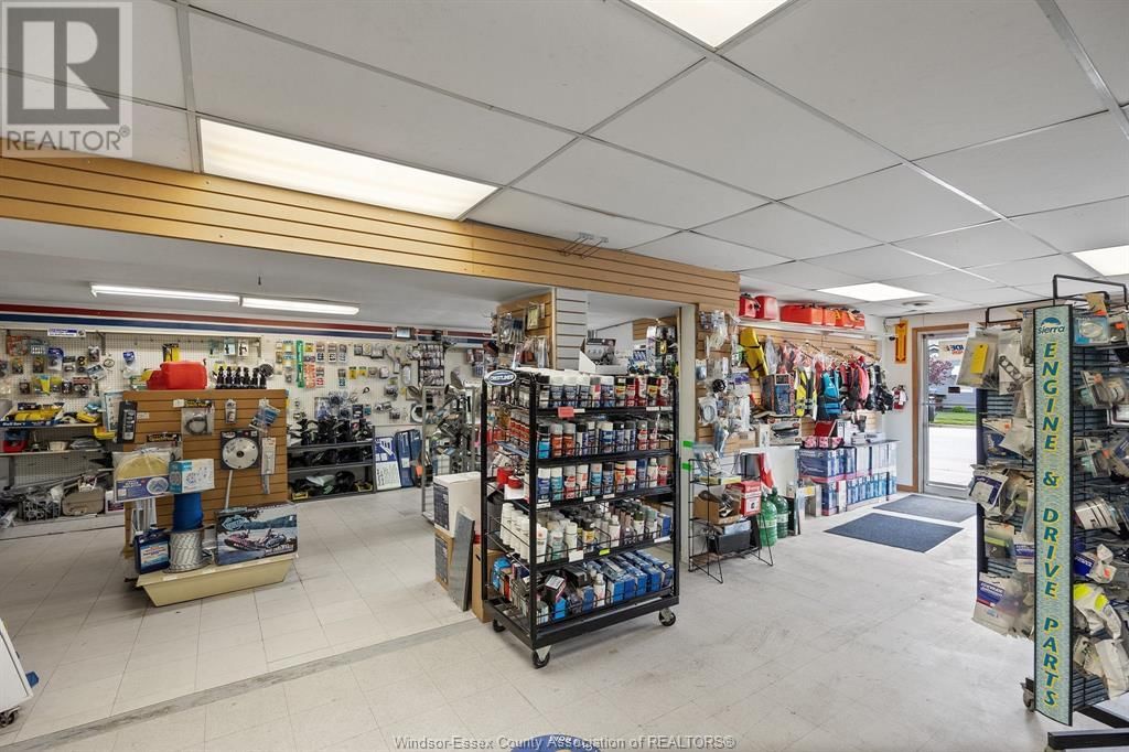 7565 TECUMSEH ROAD Image 16