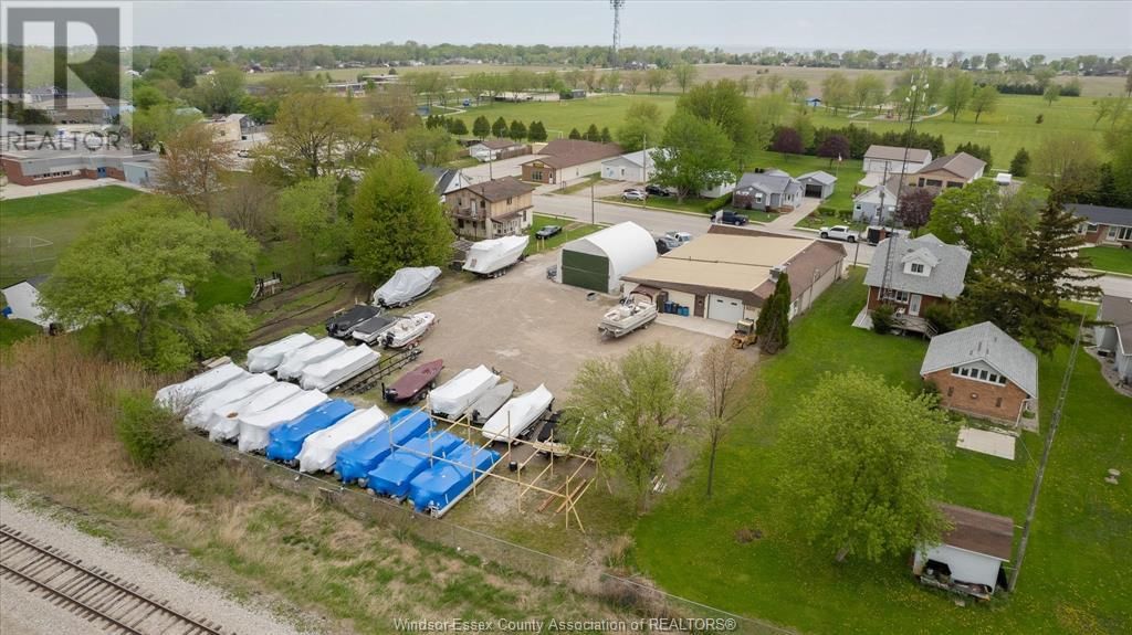 7565 TECUMSEH ROAD Image 30
