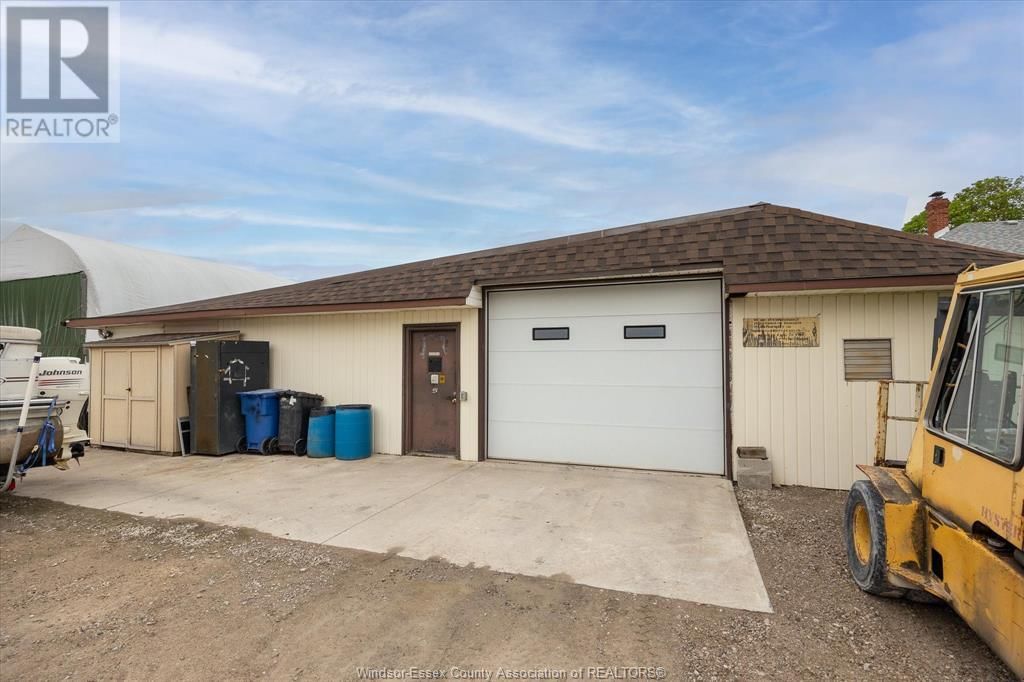 7565 TECUMSEH ROAD Image 8