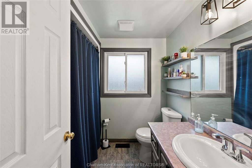 27 LILLIAN STREET Image 18