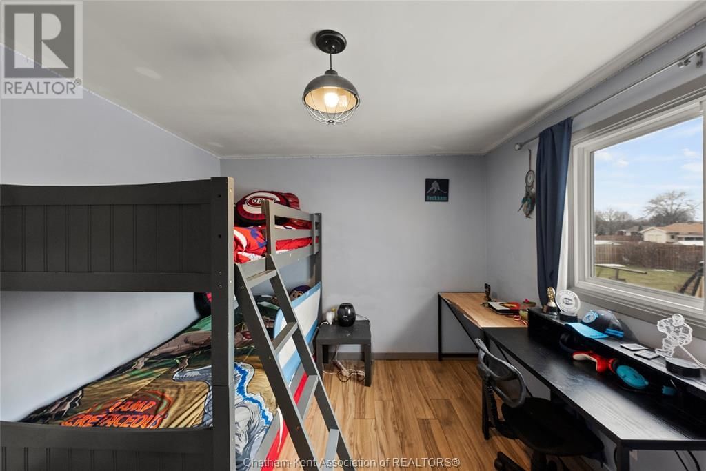 27 LILLIAN STREET Image 24