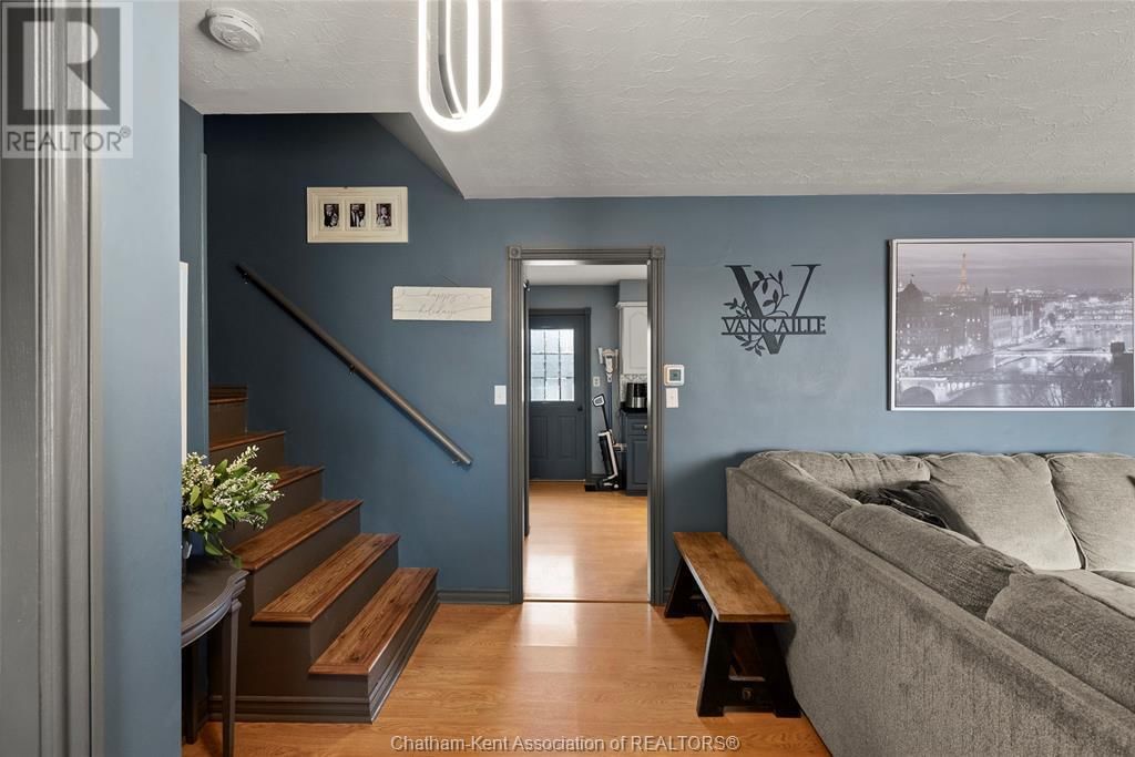 27 LILLIAN STREET Image 4
