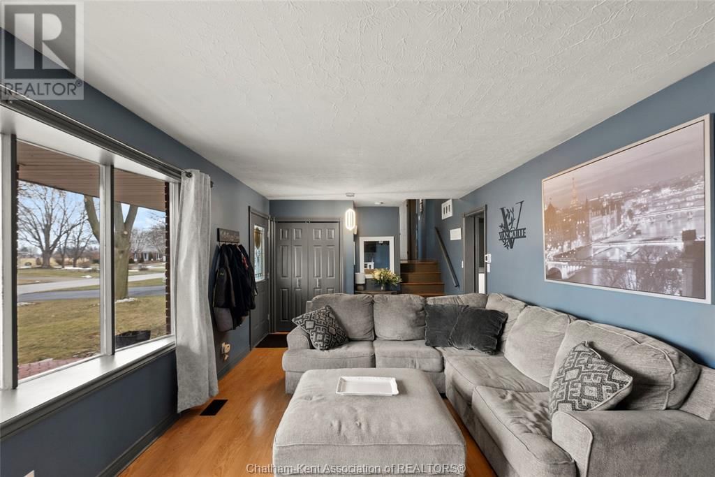 27 LILLIAN STREET Image 7