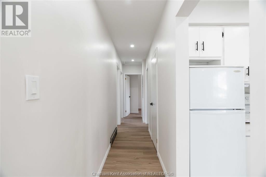 39 ALDEN STREET Image 11