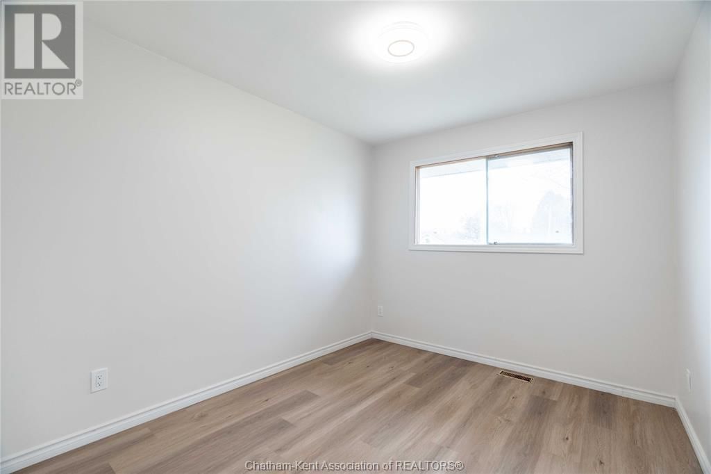 39 ALDEN STREET Image 19