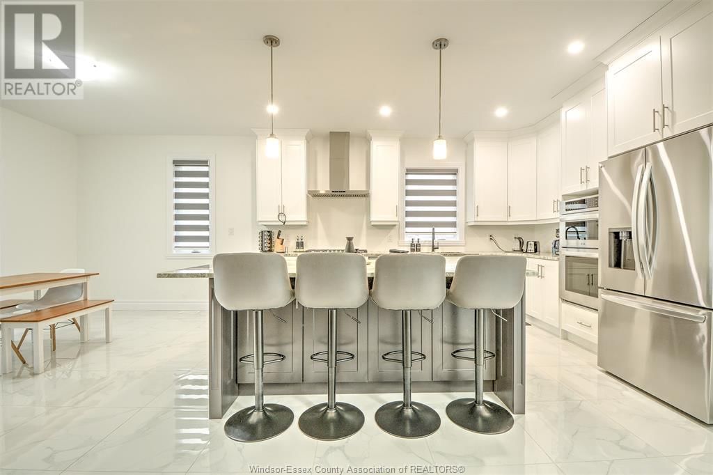 313 BENSON COURT Image 15