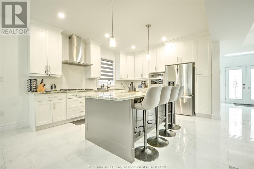 313 BENSON COURT Image 16
