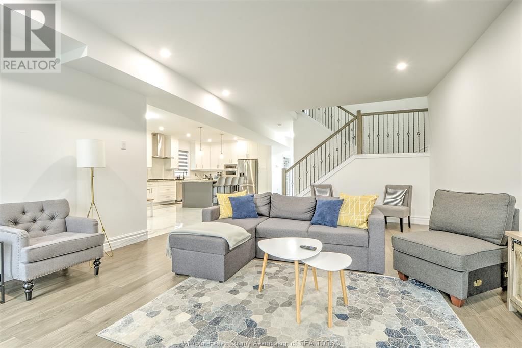 313 BENSON COURT Image 22