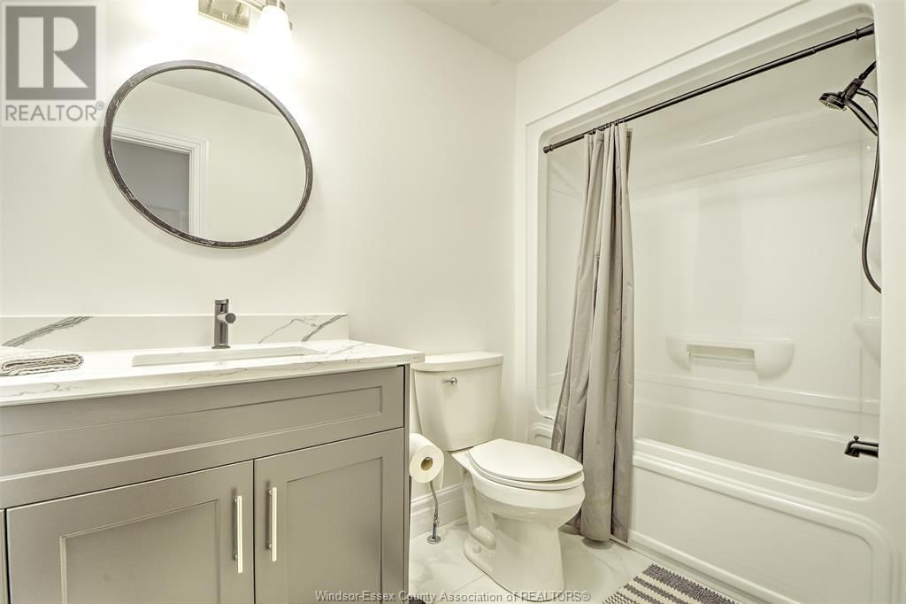 313 BENSON COURT Image 35