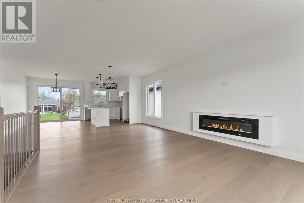 8304 ANNIE Image 9