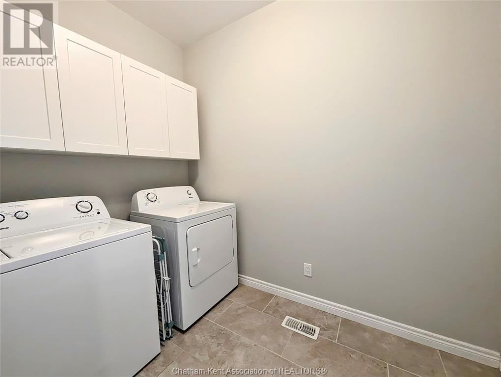 15 SIENNA COURT Image 26