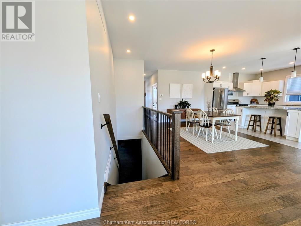 15 SIENNA COURT Image 28