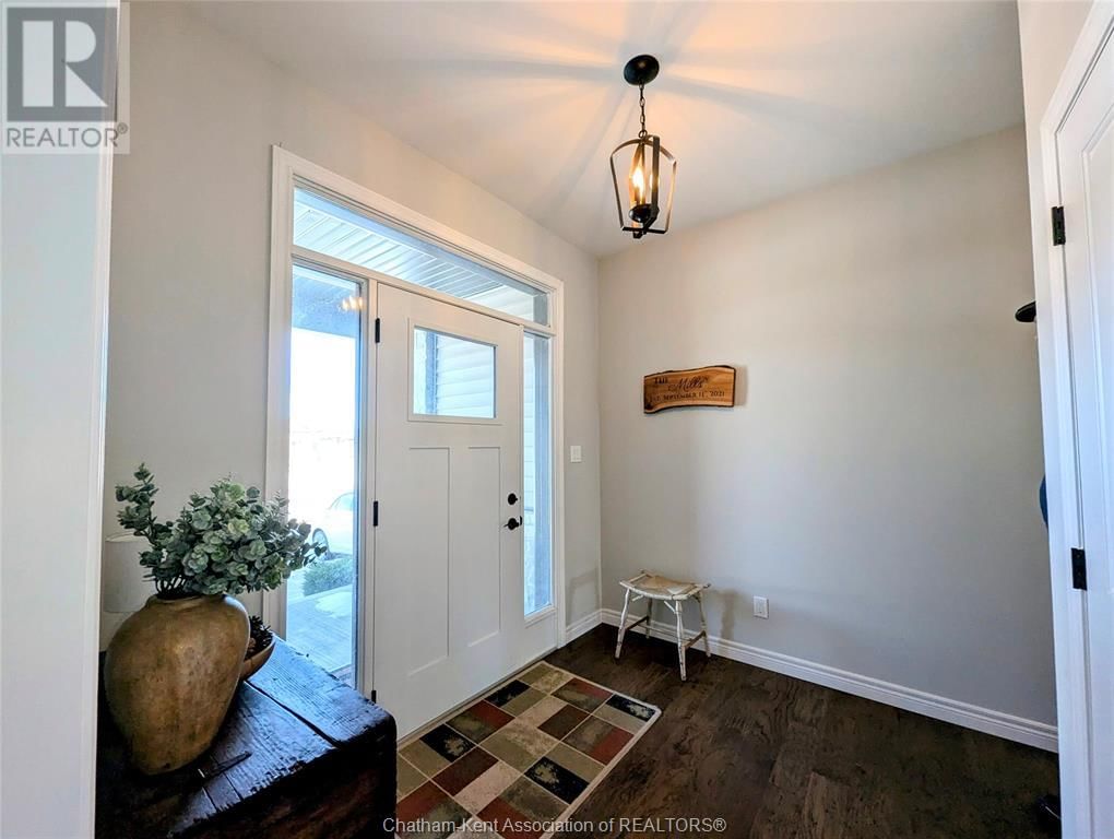 15 SIENNA COURT Image 4
