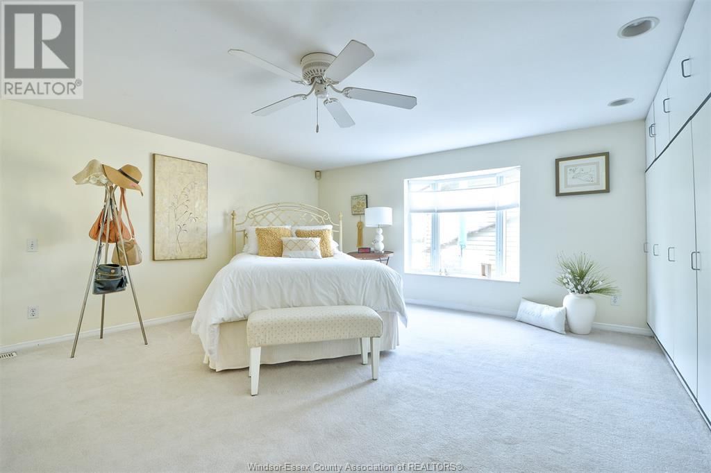 136 LINCOLN COURT Image 28
