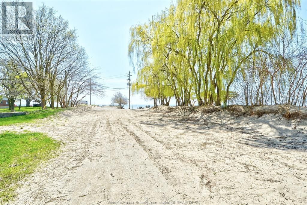 136 LINCOLN COURT Image 32
