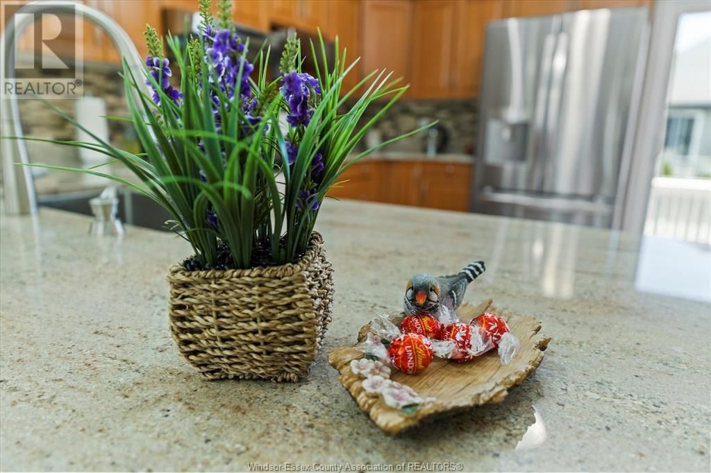 4714 PERIWINKLE CRESCENT Image 14