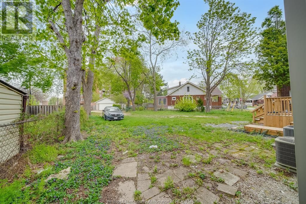 646 TOURNIER STREET Image 20
