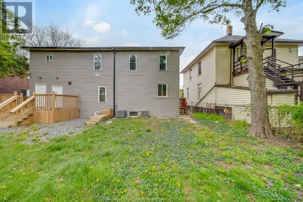 646 TOURNIER STREET Image 21