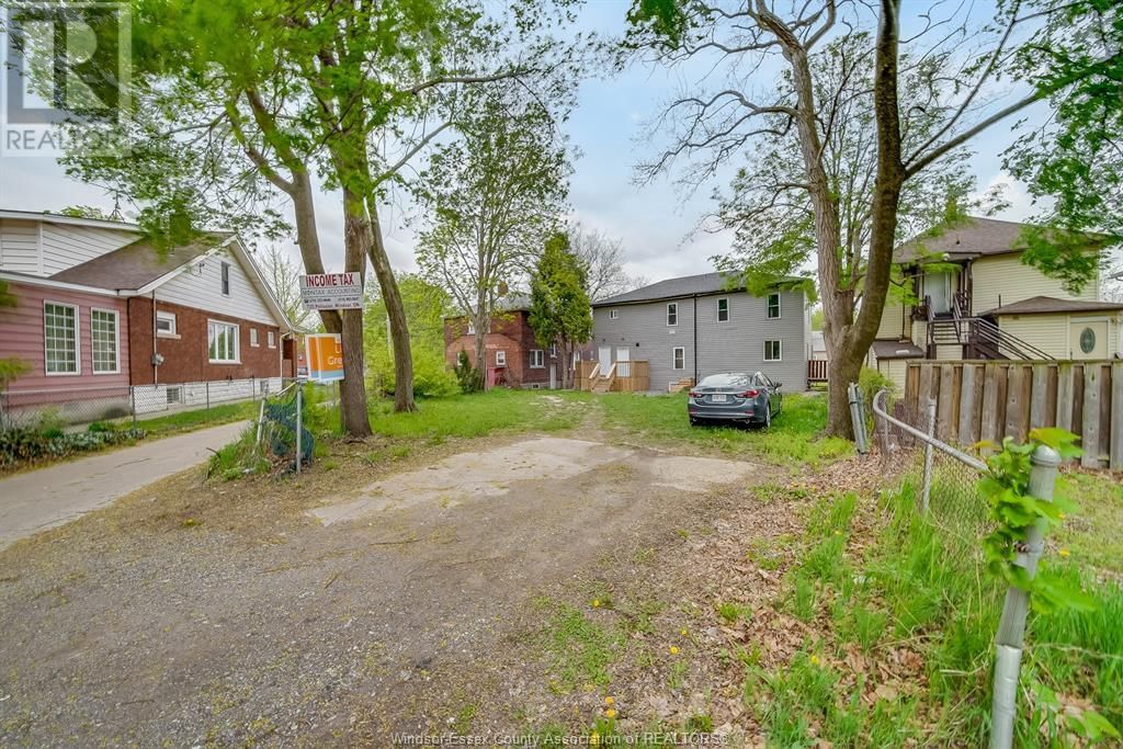 646 TOURNIER STREET Image 23