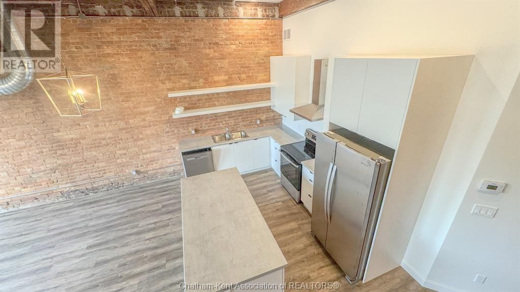 301 - 164 KING STREET Image 12