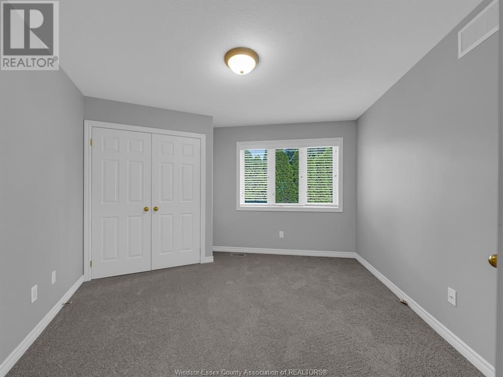 4 - 32 ROBSON Image 19