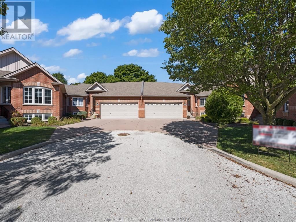 4 - 32 ROBSON Image 2