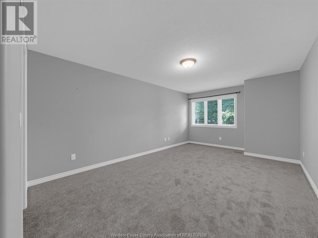 4 - 32 ROBSON Image 21