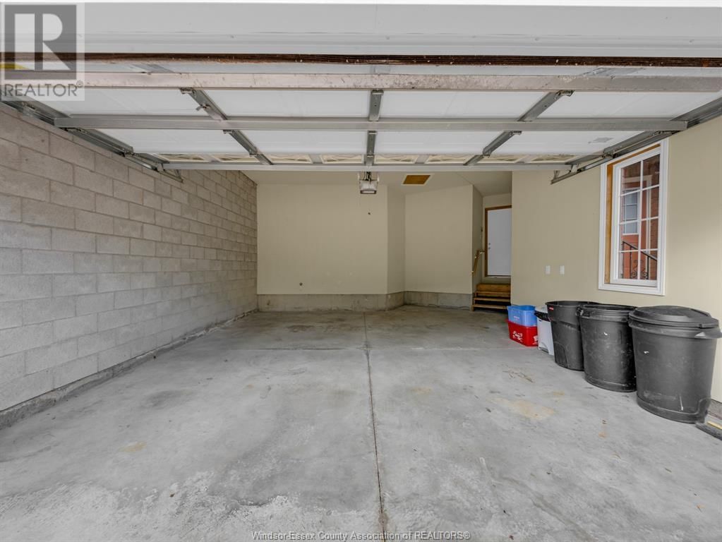 4 - 32 ROBSON Image 42