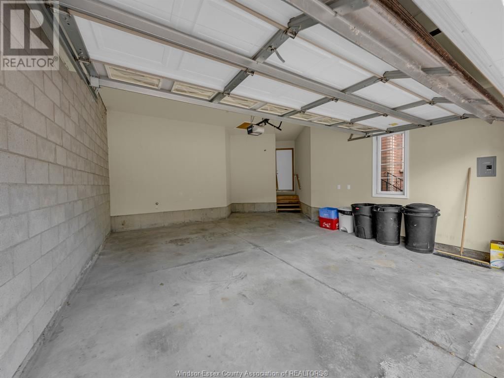 4 - 32 ROBSON Image 43