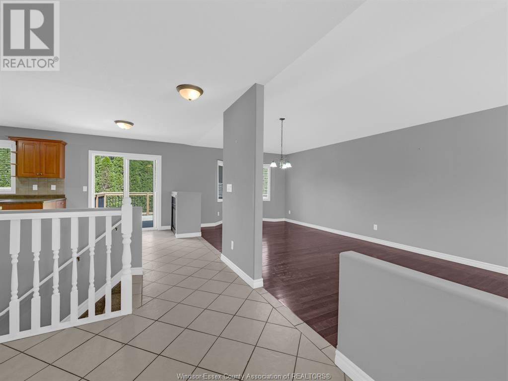 4 - 32 ROBSON Image 9