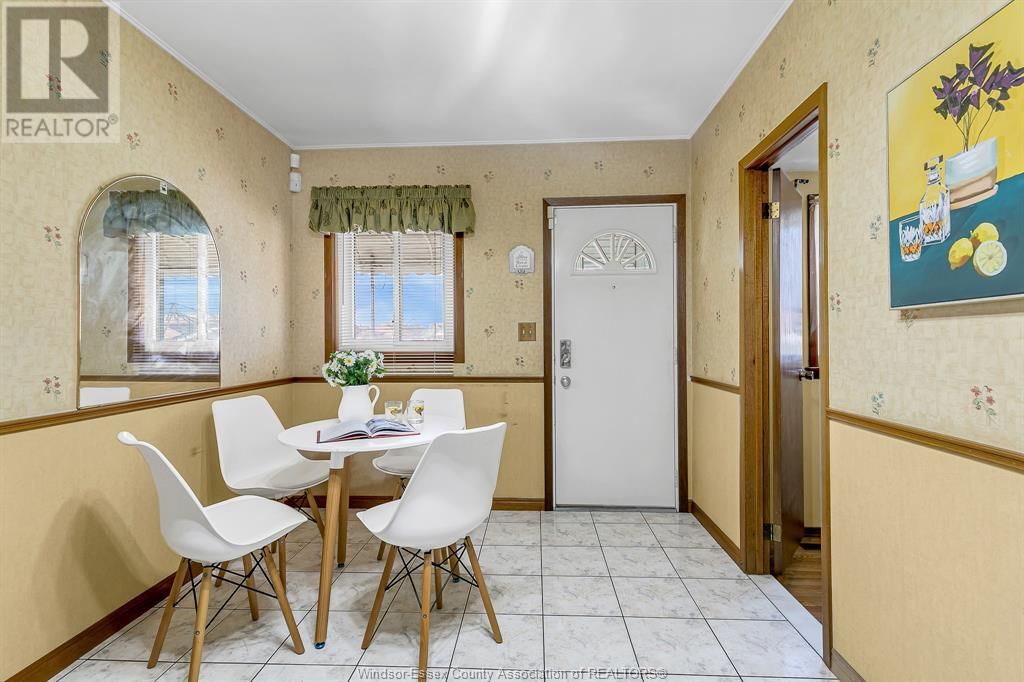 953 MARENTETTE AVENUE Image 11