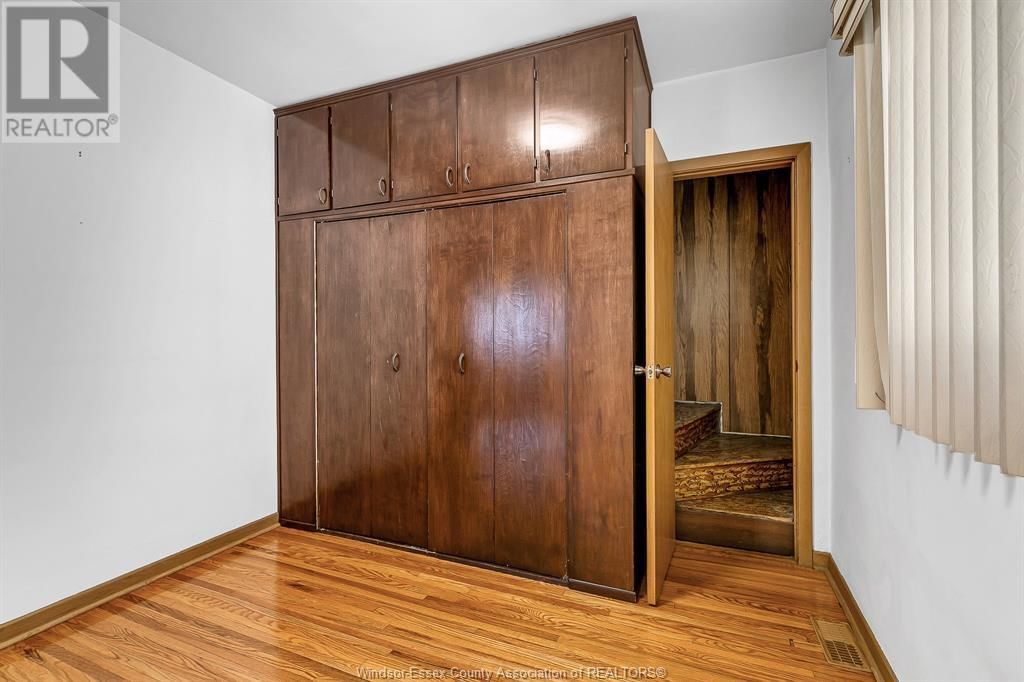 953 MARENTETTE AVENUE Image 19