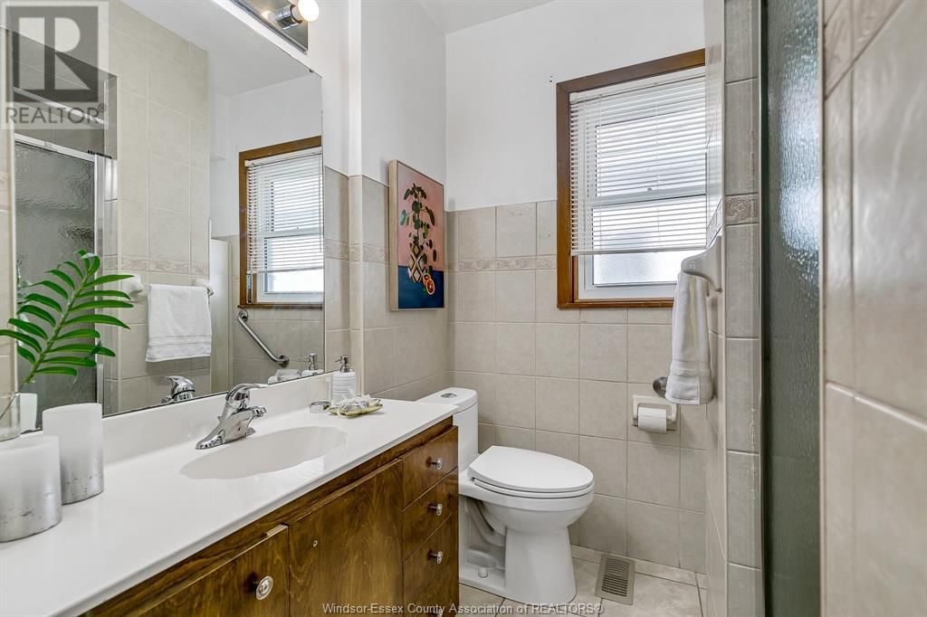 953 MARENTETTE AVENUE Image 20