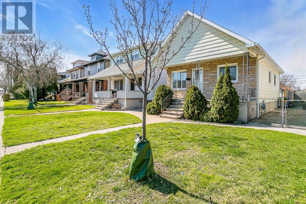 953 MARENTETTE AVENUE Image 3