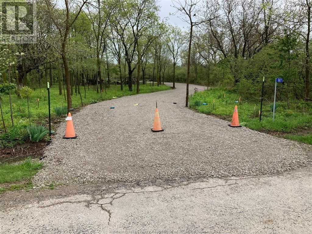 587 HENDERSON ROAD Image 4