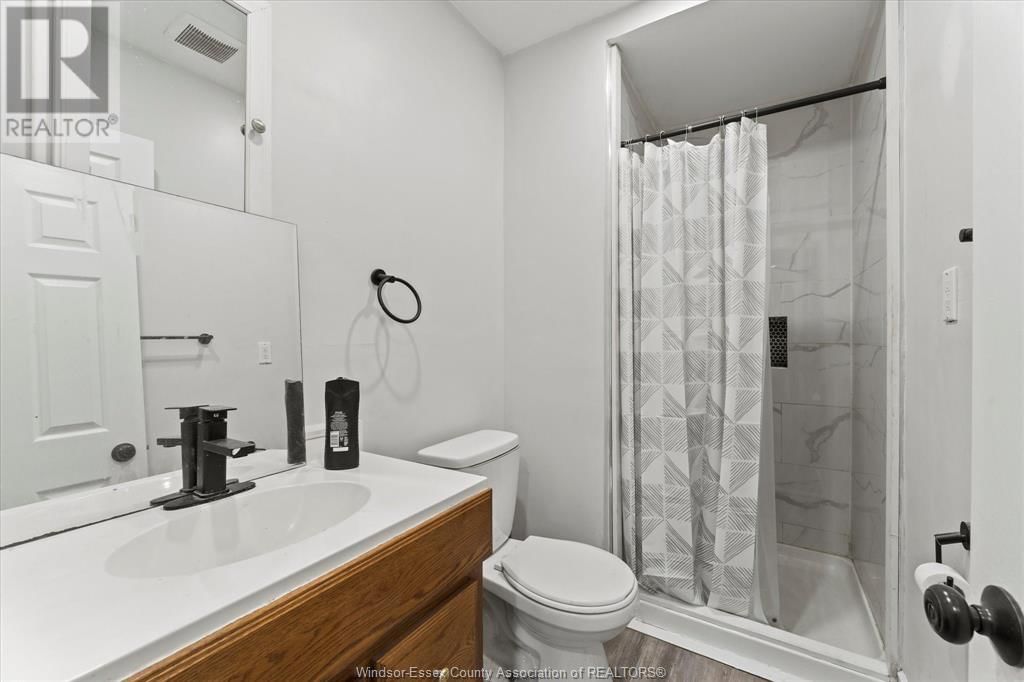 440 PARENT AVENUE Image 11