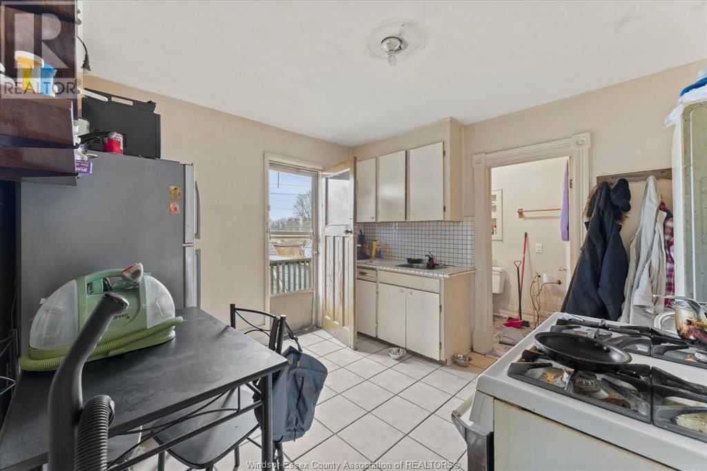 440 PARENT AVENUE Image 18