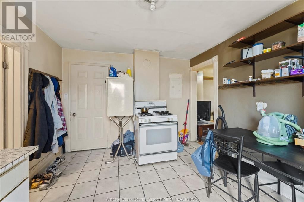 440 PARENT AVENUE Image 19