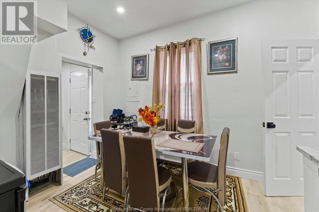 440 PARENT AVENUE Image 30