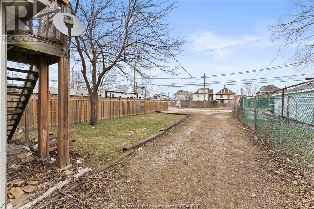 440 PARENT AVENUE Image 34