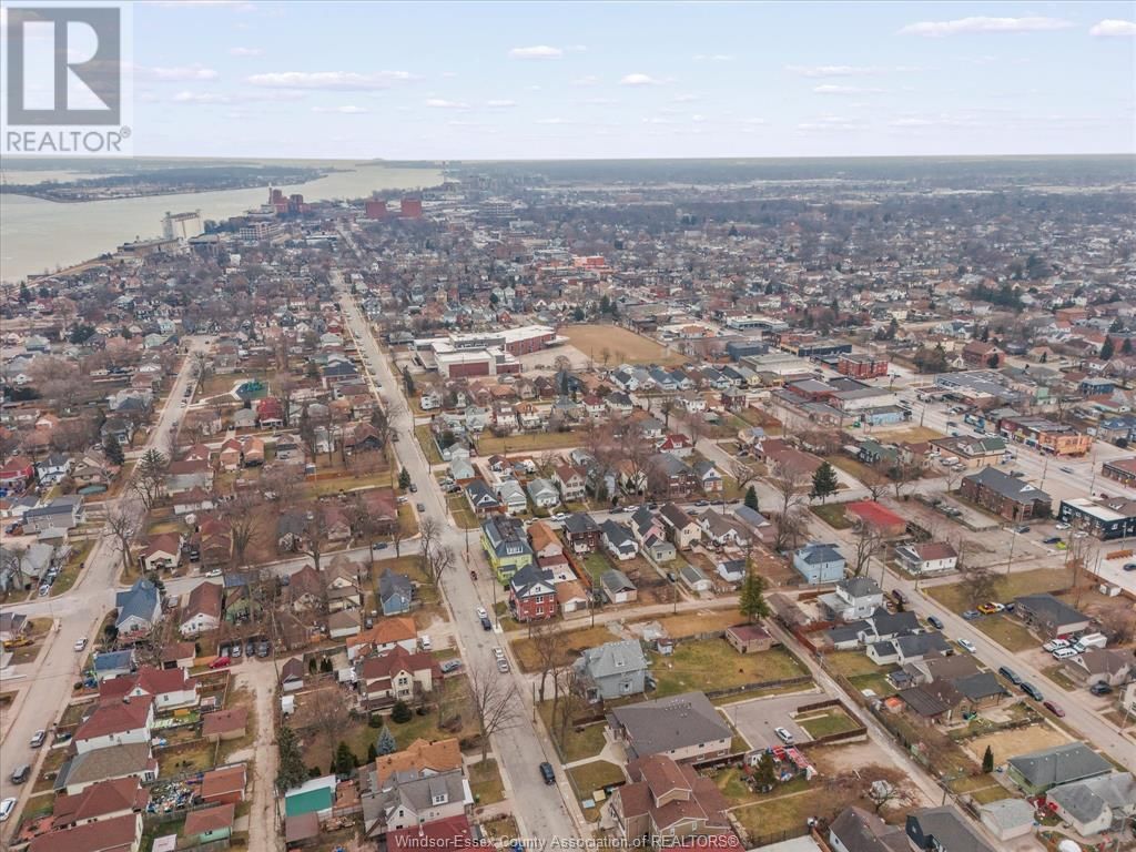 440 PARENT AVENUE Image 42